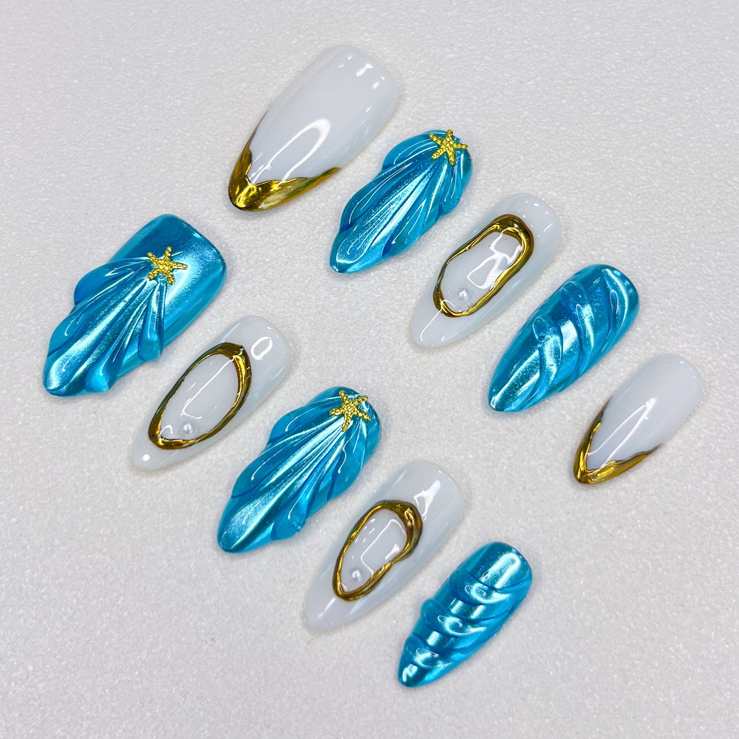 Blue Water Wave Nail