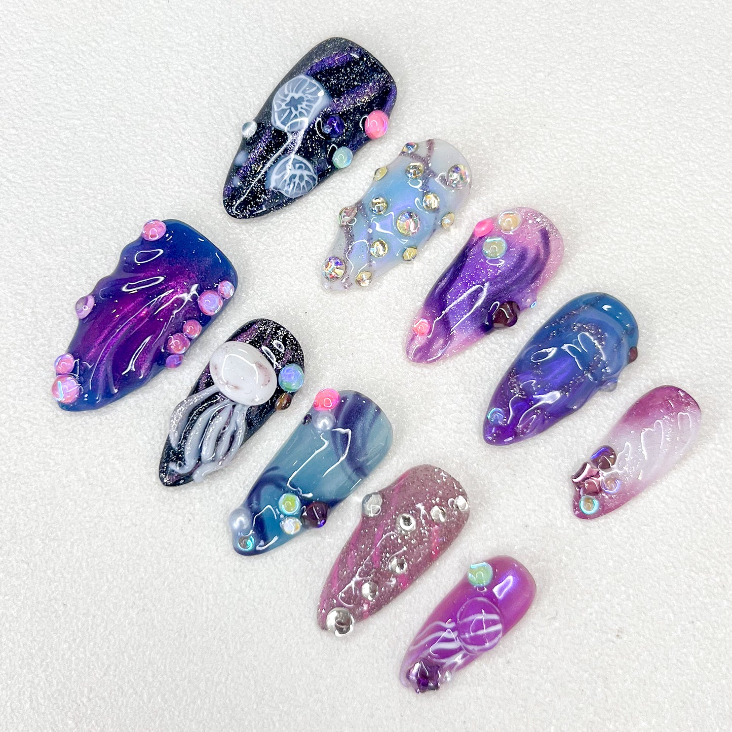 Jellyfish Illusion Nails