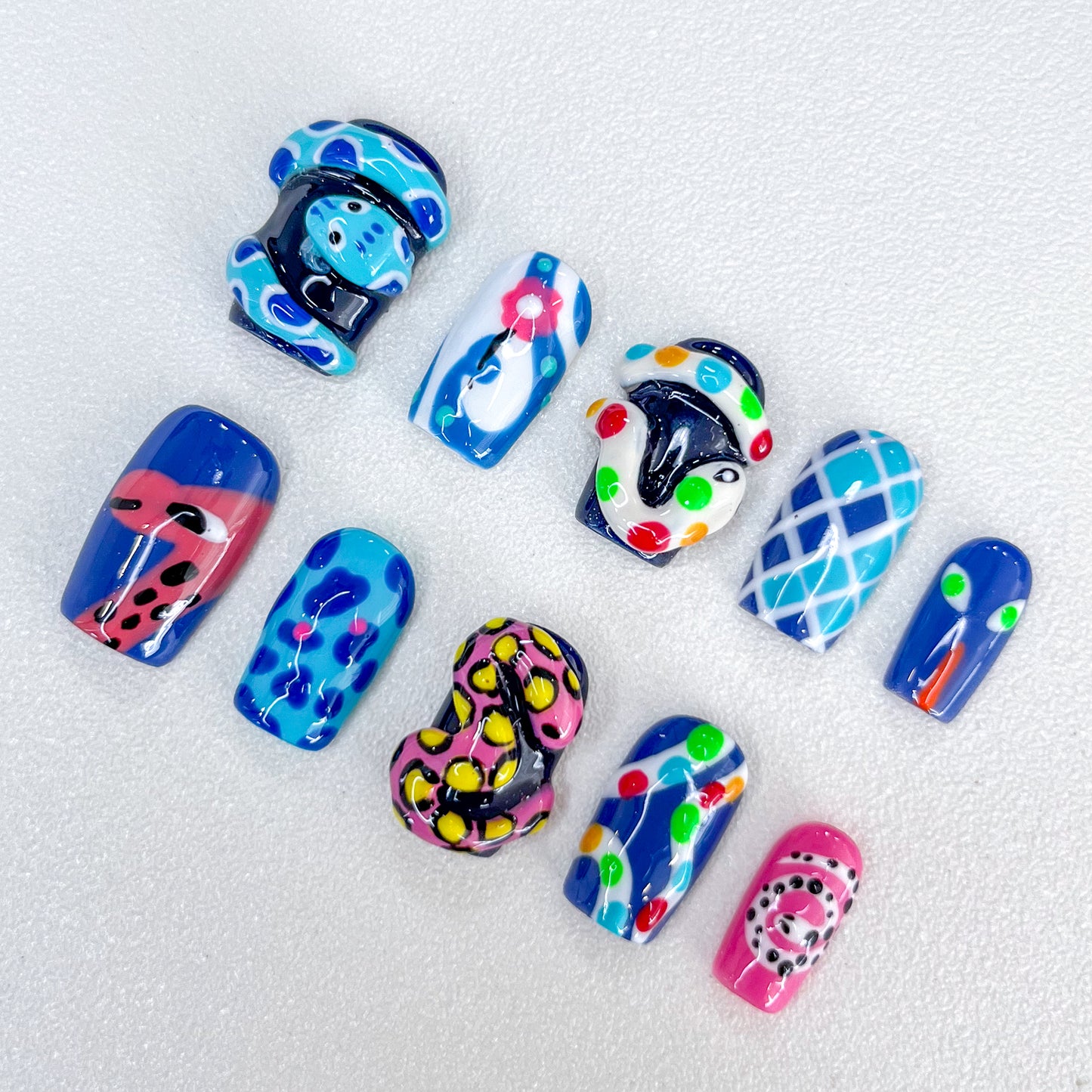 Snake Park Nails