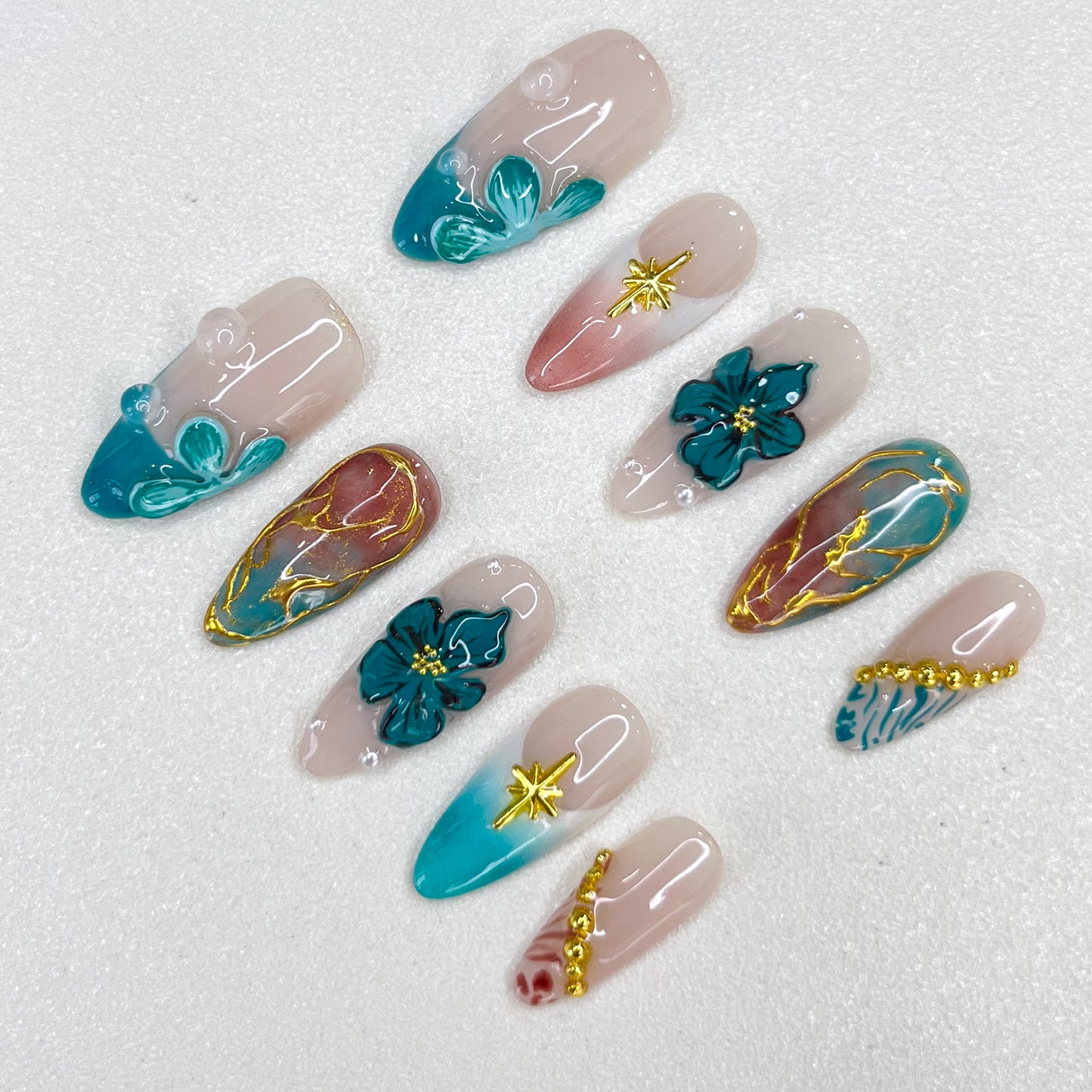 Emerald Gold Mine Nails