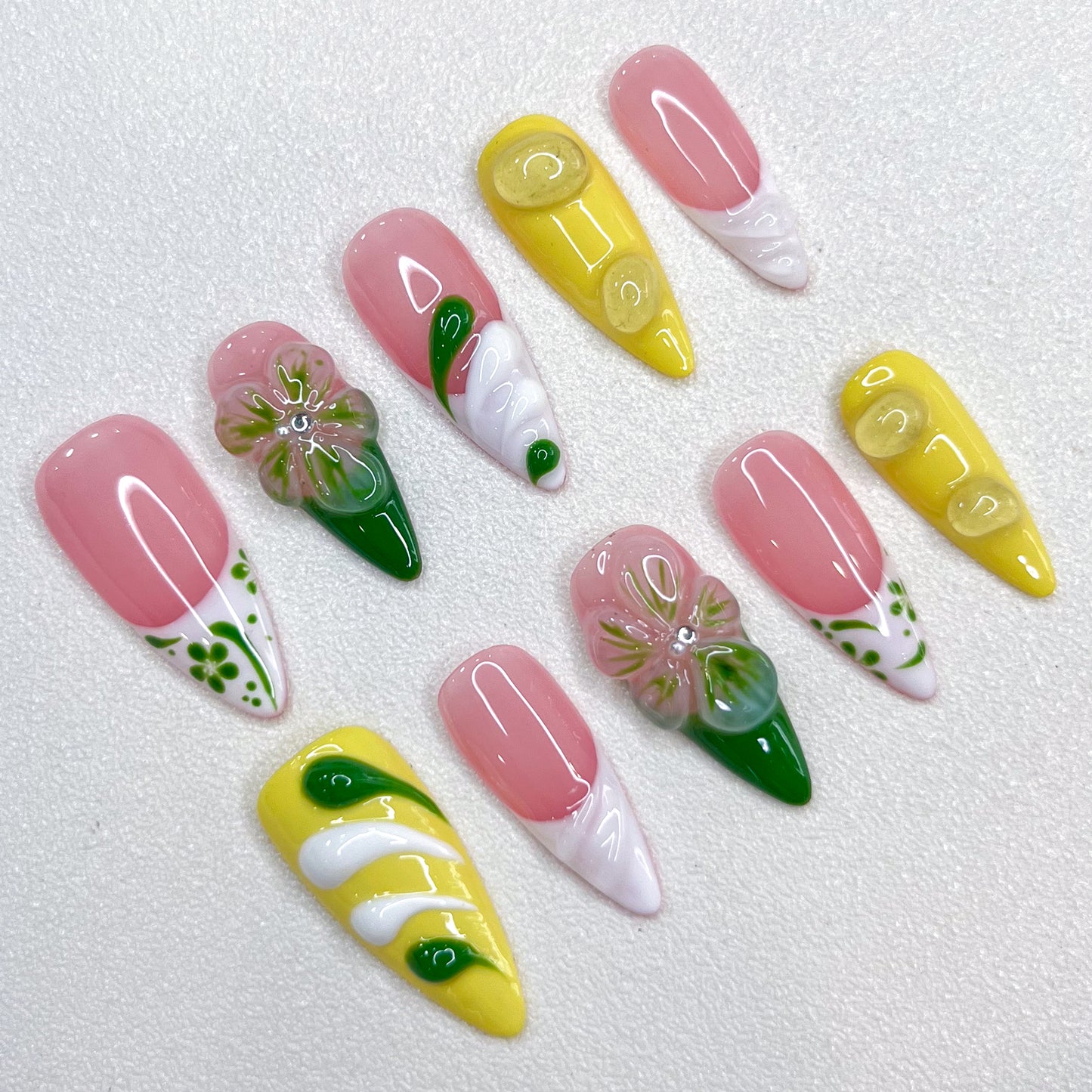 Green flower Nails
