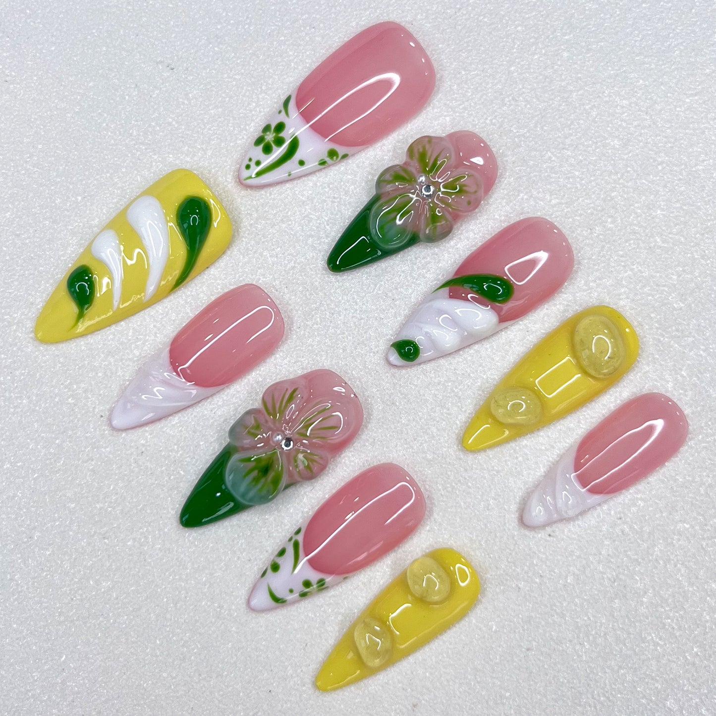 Green flower Nails