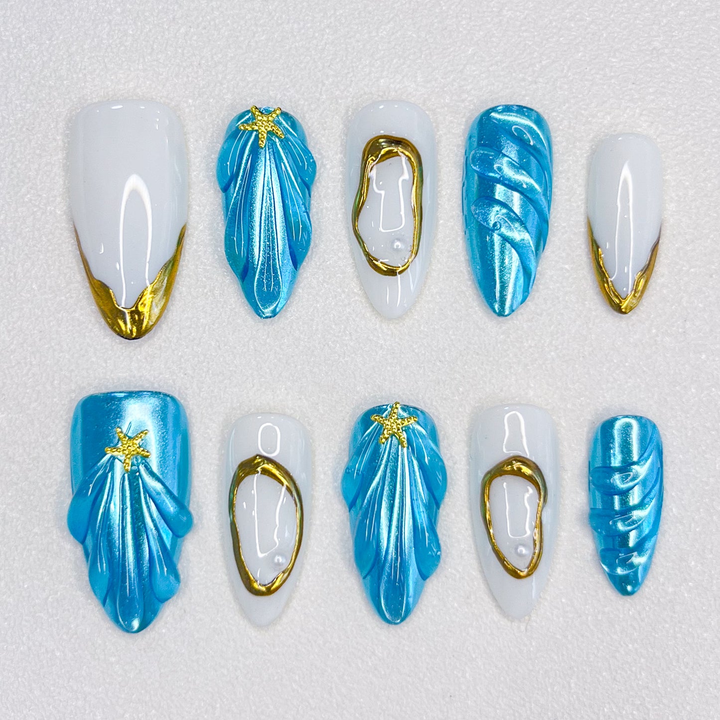 Blue Water Wave Nail