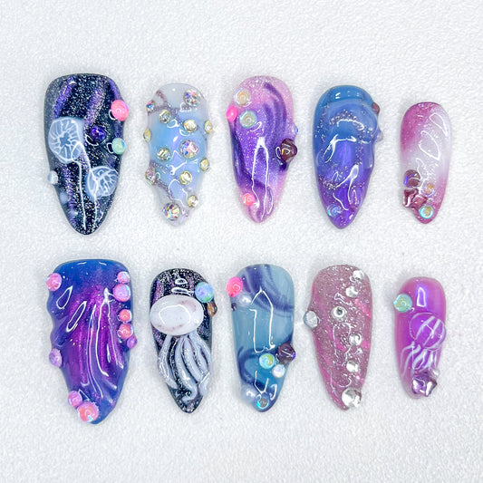 Jellyfish Illusion Nails